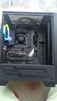 Herní MSI RTX 5070; i9 14900Kf, DDR5 32GB, SSD 1TB NVMe+ 6TB
