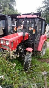 traktor BELORUS 320.4 , a PNEU