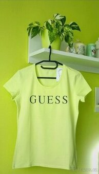 Světlezelené dámské tričko Guess