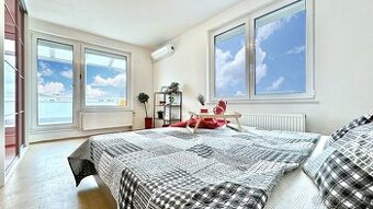Prodej krásného prostorného bytu 3+kk, 111 m², s terasou a ú - 1