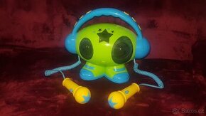 Zábava pro malé zpěváky.USB MP3 přehrávač s karaoke. - 1