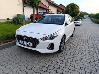 Hyundai i30 combi 1.4 T-GDI Winter paket