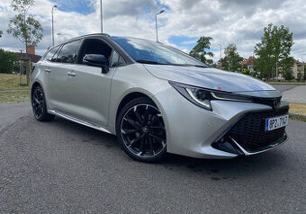 Toyota Corolla GR Sport Dynamic 2.0 HSD