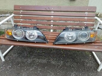 BMW E39 přední světla xenony orig. Hella