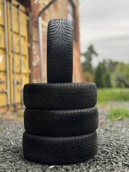 215/65/16 Zimní Sada Nokian