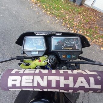 Yamaha DT 125