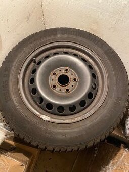 Prodám zimní Continental 195/65 R15