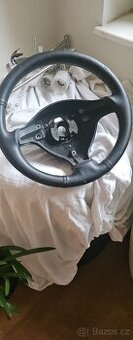 Tříramenný volant VW Golf 4