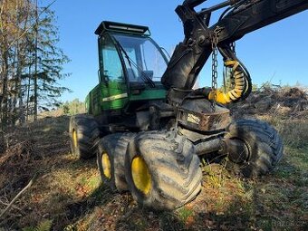 Harvestor John Deere 1070D