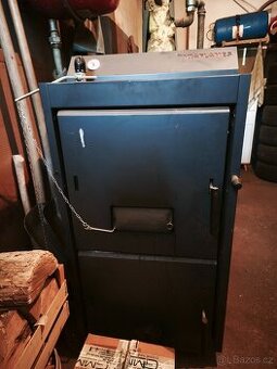 Prodám kotel na tuhé paliva r.v 2022