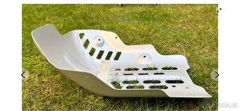 Koupím šusplech pod motor Yamaha tenere 700