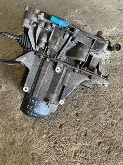 RENAULT THALIA II 1.2 16V-55Kw—-PREVODOVKA JB1-997