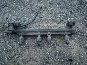 Škoda Octavia 1 1.6i 74kw AEH vstřiky