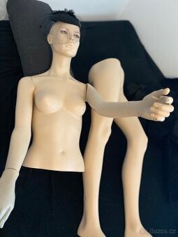 Figurina  bezova vyska 175 v 34 36 damska