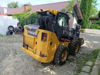 Smykový nakladač volvo 115 ne bobcat.locust.unc