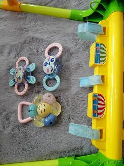 Bayo Dětská edukační hrazdička