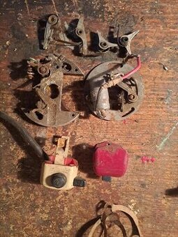 Přepínač světel a zapalování na motoveterána