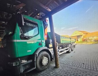 Renault Premium Lander