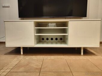 TV stolek IKEA
