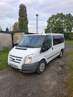 Ford Transit bus 9 míst - 92 kw