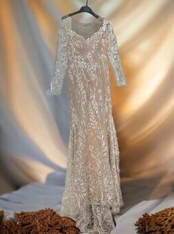 Svatební / Plesové šaty