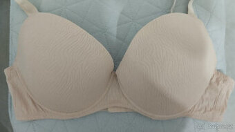 PODPRSENKA S KOSTICEMI vel. 105C