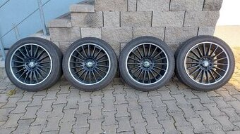 Alu kola 5x112 R18 Karoq Černé