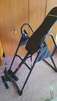 Autotrakční lehátko