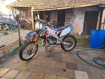 Honda cr125R