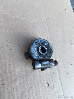 Stadion S22 náhon tachometru