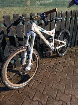 Prodám kolo SPECIALIZED SX TRIAL,velikost rámu M,