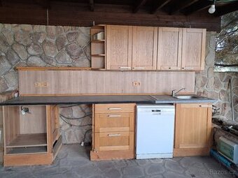 Ikea - zahradní kuchyně masiv + myčka