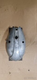 Víko motoru na Jawu 50