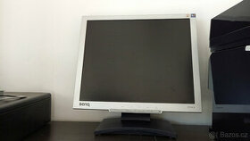 19" LCD Benq FP 91G X + 19" Acer + 17" Prestigio - 1