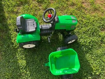 Dětský šlapací traktor