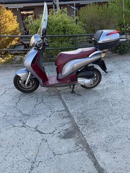 Skútr HONDA PS 150i