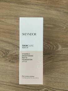 Make-up Skeyndor - 1