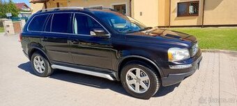 Volvo XC90 2.4 D5 147kw 7míst Momentum 2011 Alcantara