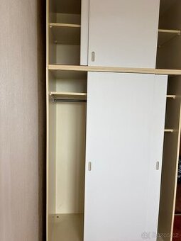Skříň - 1