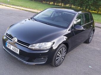Volkswagen Golf VII 2.0 TDi 110 kw, Highline, 2013
