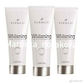 Bělící pasta Whitening