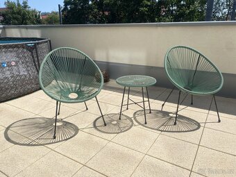Designove křesla a stolek na terasu ci balkon