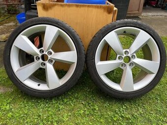 2x Alu kola Škoda 17"pneu 215/40R17-6mm Fabia Scala Rapid