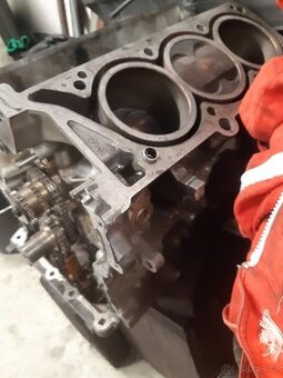 Jeep , Dodge , Chrysler , motor V6  3.6 VVT i