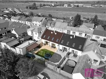 Prodej rodinného domu s dvěmy byty 3+kk, 214 m², Břeclav - C