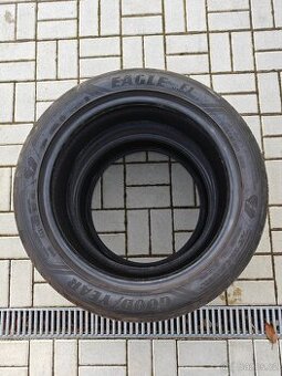 Letní pneu Goodyear 245/45 R18