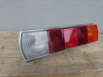 Zadné svetlo Škoda 100/110