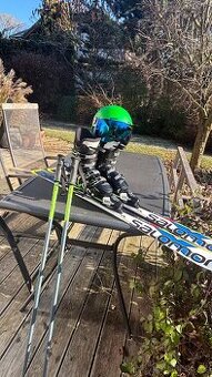 Lyže 130cm Salomon, lyžařské boty Rossignol 25,5