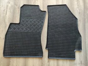 Gumové koberce nové fiat doblo II 2010-2021