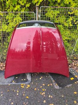 Skoda Octavia 2 - přední kapota